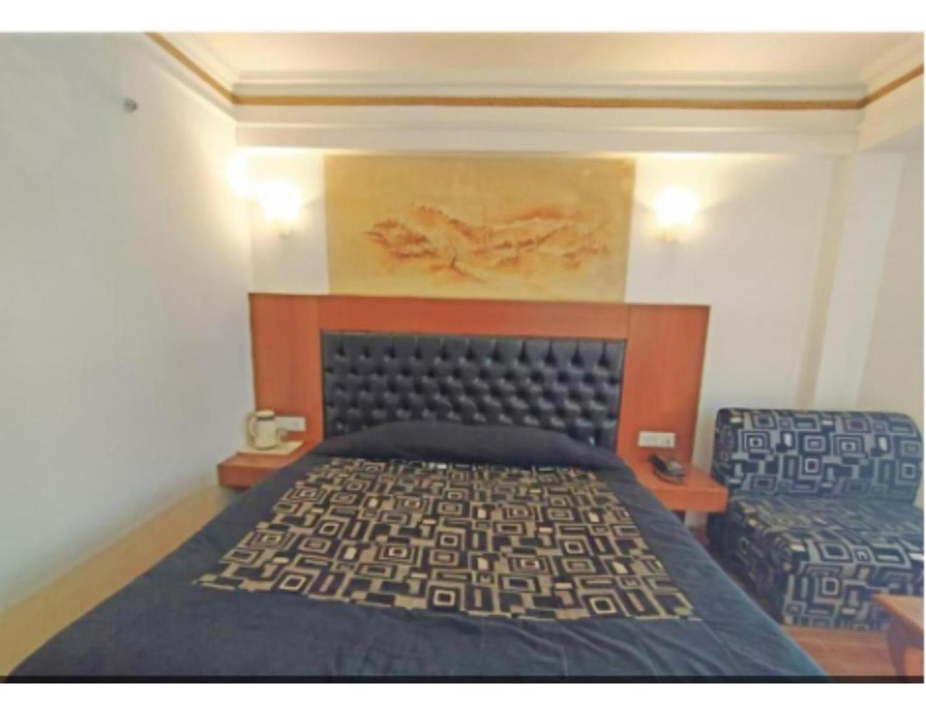 Hotel Horizon Near Picture Palace Bus Stand, Mussoorie Exteriör bild