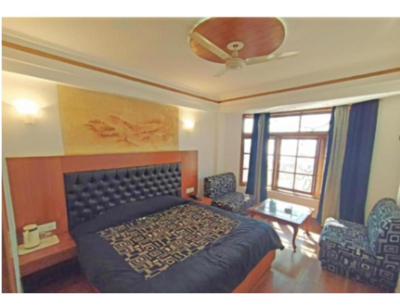 Hotel Horizon Near Picture Palace Bus Stand, Mussoorie Exteriör bild